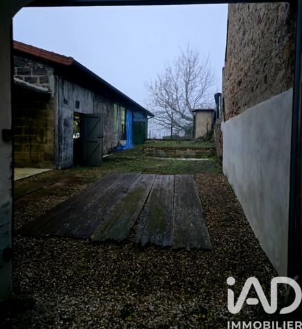 Maison à vendre 8 pièces 155 m² Thizy-les-Bourgs