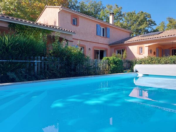 Dpt Tarn et Garonne (82), à vendre MONTAUBAN maison P5 de 178,56 m² - Terrain de 2 187,00 m² avec piscine, garage et pool house