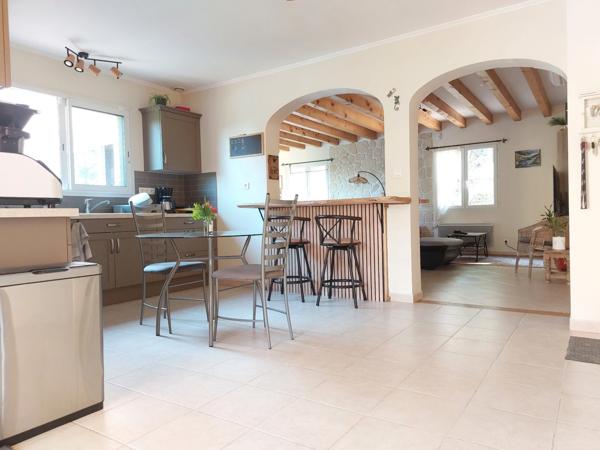 Dpt Tarn et Garonne (82), à vendre MONTAUBAN maison P5 de 178,56 m² - Terrain de 2 187,00 m² avec piscine, garage et pool house