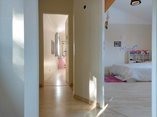 Dpt Tarn et Garonne (82), à vendre MONTAUBAN maison P5 de 178,56 m² - Terrain de 2 187,00 m² avec piscine, garage et pool house