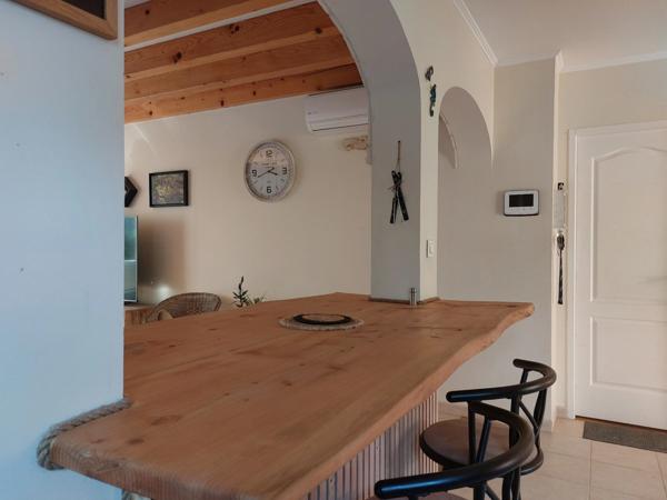 Dpt Tarn et Garonne (82), à vendre MONTAUBAN maison P5 de 178,56 m² - Terrain de 2 187,00 m² avec piscine, garage et pool house