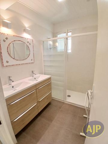 Maison à vendre Andernos Les Bains - 6 pièces, 163m² avec 3 chambre(s) à 756 000€ - AJP Immobilier Andernos les Bains