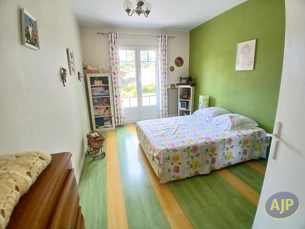 Maison à vendre Andernos Les Bains - 6 pièces, 163m² avec 3 chambre(s) à 756 000€ - AJP Immobilier Andernos les Bains