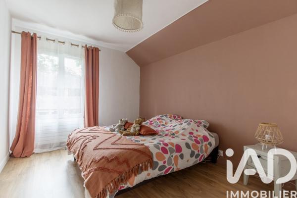 Maison à vendre 10 pièces 194 m² Saint-Fargeau-Ponthierry