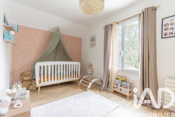 Maison à vendre 10 pièces 194 m² Saint-Fargeau-Ponthierry