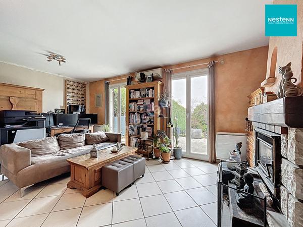 ANNECY-LE-VIEUX _ Maison mitoyenne plain pied, 4 pièces de 91 m², avec jardin et garage, à vendre