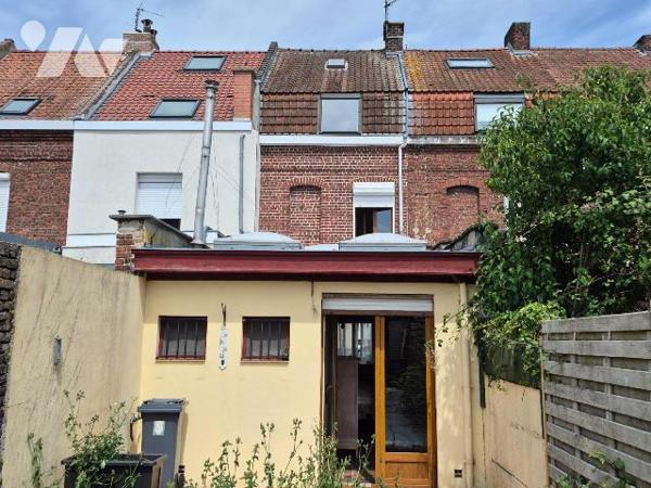 Maison à Vendre à Armentières (59280) en Nord (59)

IDEAL POUR UNE FAMILLE OU 1ERE ACQUISITIO...