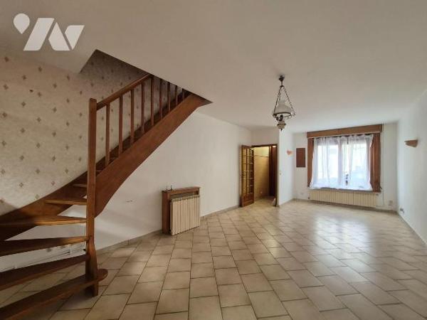 Maison à Vendre à Armentières (59280) en Nord (59)

IDEAL POUR UNE FAMILLE OU 1ERE ACQUISITIO...