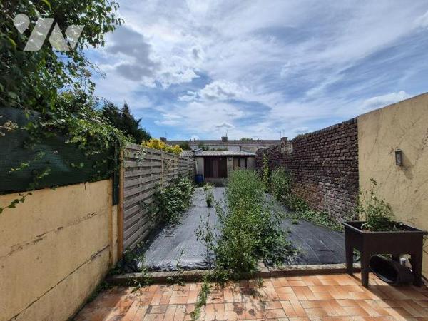 Maison à Vendre à Armentières (59280) en Nord (59)

IDEAL POUR UNE FAMILLE OU 1ERE ACQUISITIO...