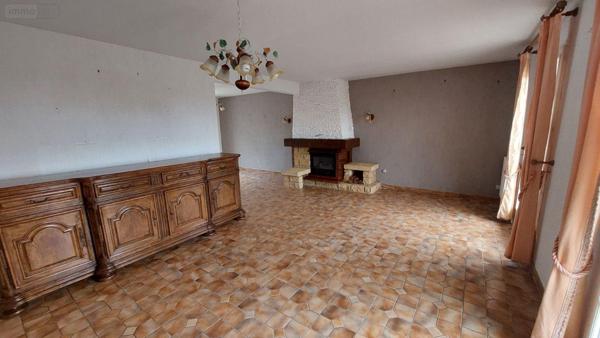 Maison à vendre à Rethel dans les Ardennes (08300), ref : 10315/596