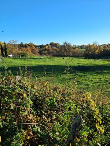 Terrain à ABREST, 03200 - 1883m²