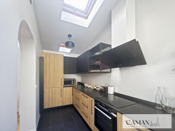 92 COURBEVOIE – FAUBOURG DE L’ARCHE – MAISON 4 PIÈCES – 3 CHAMBRES – JARDIN PLEIN SUD – GARAGE –