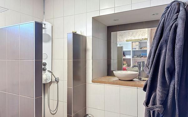 Maison à vendre    3 pièces •  Mornant