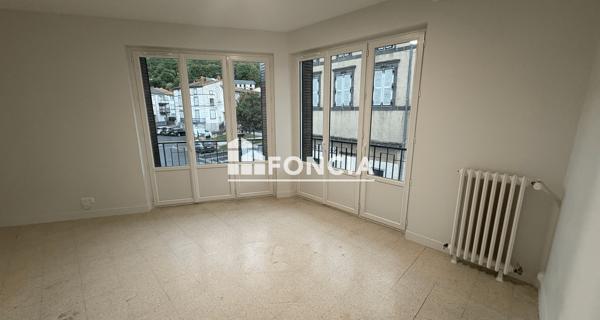 Location Appartement 3 pièces 51.83 m² - Nohanent 63830