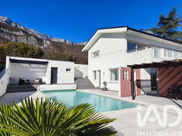Maison à vendre 6 pièces 199 m² Varces-Allières-et-Risset
