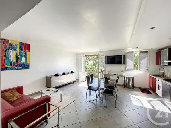 Appartement T4 à vendre  4 pièces - 80,44 m2 BORDEAUX - 33