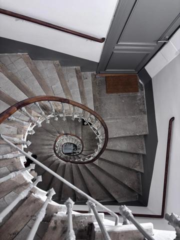 VENTE INTERACTIVE !!!! Appartement T3 rénové sur les Allées Paul Riquet à Béziers