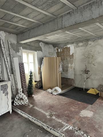 L'Isle-sur-la-Sorgue (84800) Plateau brut avec vue exceptionnelle sur la Sorgue