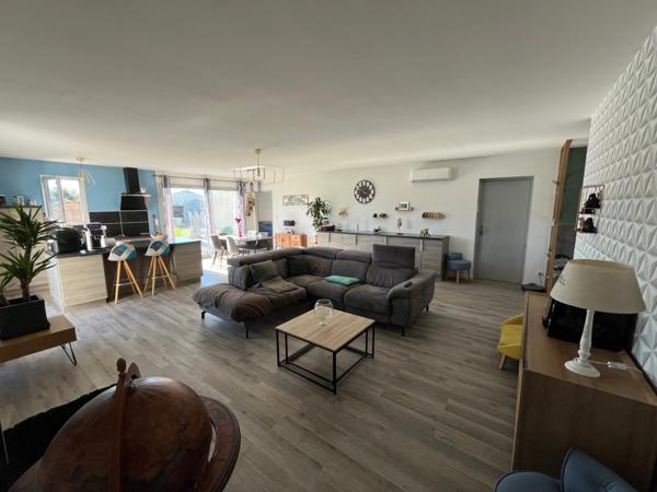 Maison plain pied 120m² , 4chambres, jardin, grand garage, piscine
