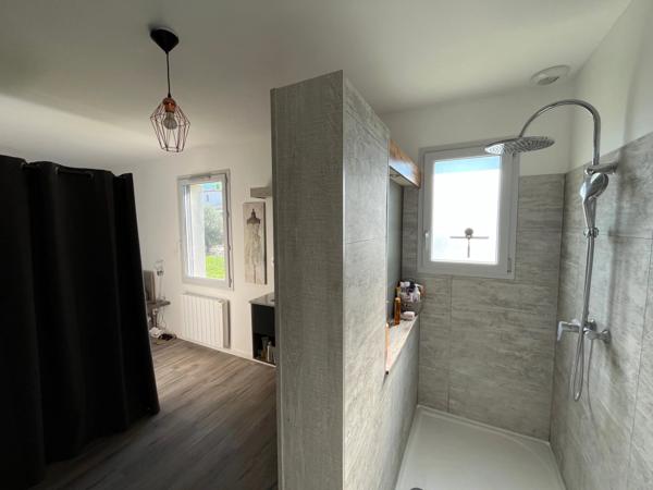 Maison plain pied 120m² , 4chambres, jardin, grand garage, piscine
