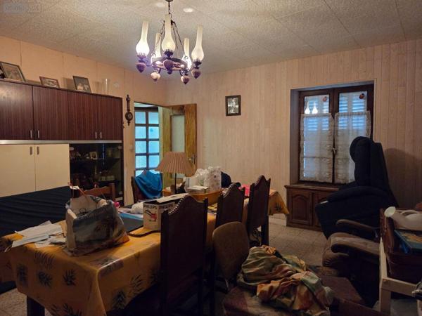 Maison à vendre à La Chapelle-au-Riboul en Mayenne (53440), ref : 1372