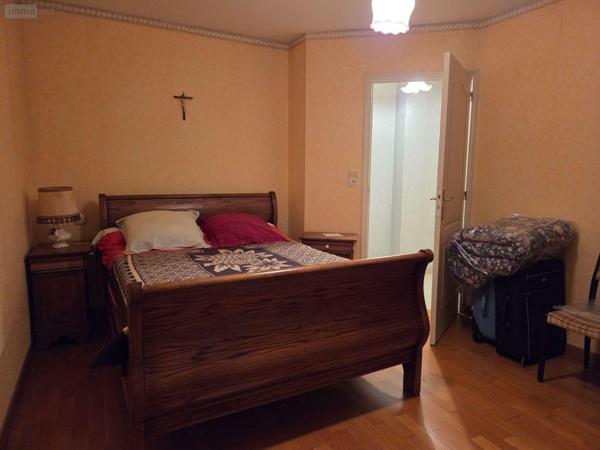 Maison à vendre à La Chapelle-au-Riboul en Mayenne (53440), ref : 1372