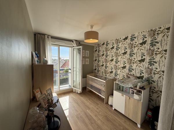 Très bel F3 de 64 m² avec balcon