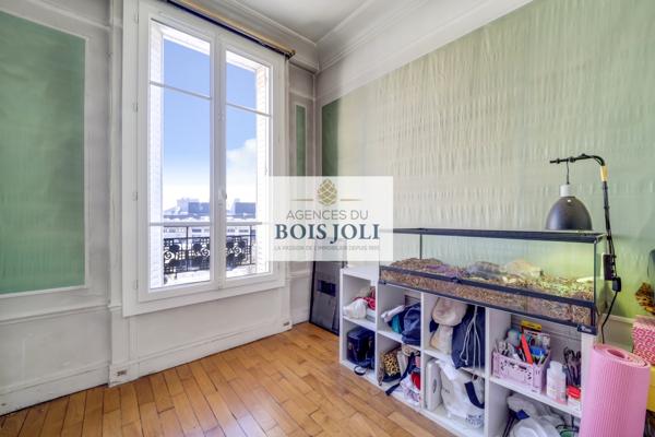 Appartement
                                                                                                                                                                                                                                                                                                                        4 pièce(s)                                                                                                                                                                                                          3 chambre(s)                                                                                                                                                                                                          60  m²