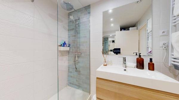 Belle rénovation moderne avec locatif saisonnier