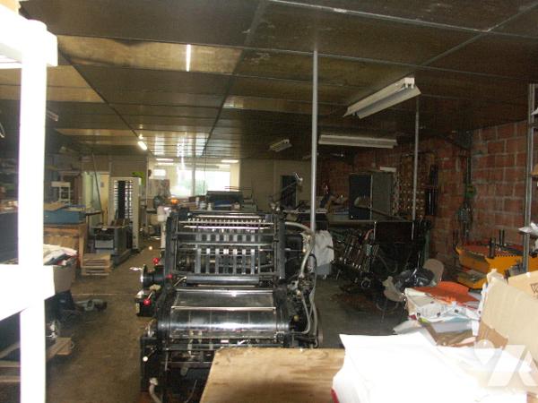 Dans le centre de VAL DE SCIE-Auffay, un local