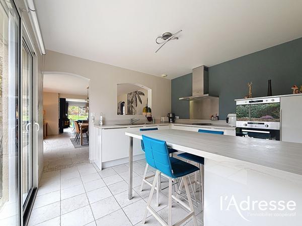 Saint-Avertin, Maison familiale 4 chambres, 1 351 m² de terrain