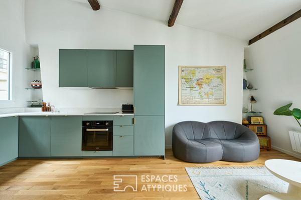 Dernier étage traversant rénové – Quartier Lorette-Martyrs