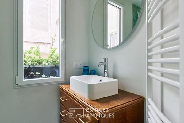 Dernier étage traversant rénové – Quartier Lorette-Martyrs