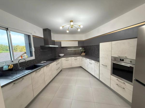 Maison contemporaine 2023 – Élégance et confort au cœur d’Aix-les-Bains