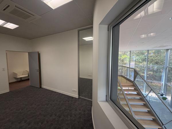 Bureaux à louer Saint Jean de Braye 160 m2 proche tangentielle