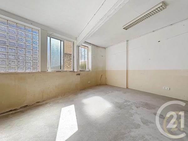 Appartement F5 à vendre  5 pièces - 86,70 m 2   MORET SUR LOING  - 77