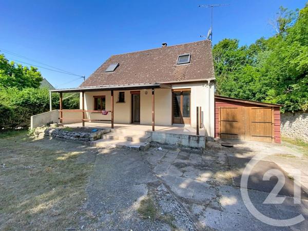Appartement F5 à vendre  5 pièces - 86,70 m 2   MORET SUR LOING  - 77