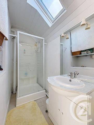 Appartement F5 à vendre  5 pièces - 86,70 m 2   MORET SUR LOING  - 77