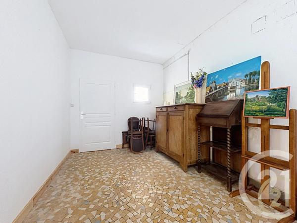 Appartement F5 à vendre  5 pièces - 86,70 m 2   MORET SUR LOING  - 77