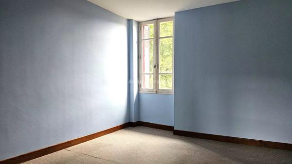 Vente Propriété 5 pièces 135 m2 à Puygouzon