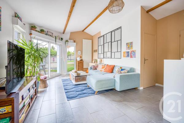 Maison à vendre  4 pièces - 82,10 m 2   VIGNEUX SUR SEINE  - 91