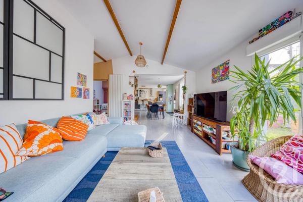 Maison à vendre  4 pièces - 82,10 m 2   VIGNEUX SUR SEINE  - 91
