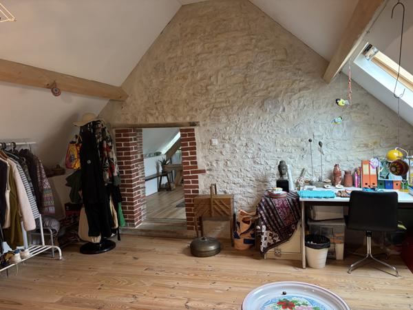 Lurcy-Lévis – Charmante maison avec 8268 m² de terrain Lurcy-Lévis (03320)