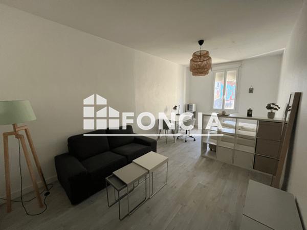 Location Studio meublé 31.85 m² - 1 RUE THEBEAU Bordeaux 33000