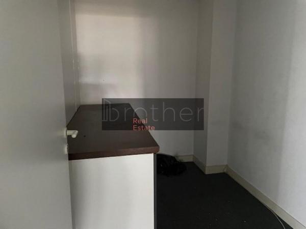 Bureau de 190 m² à louer à Bordeaux Chartrons