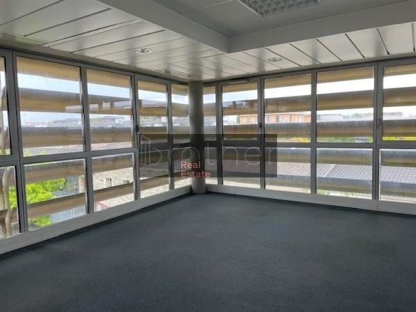 Bureau de 190 m² à louer à Bordeaux Chartrons