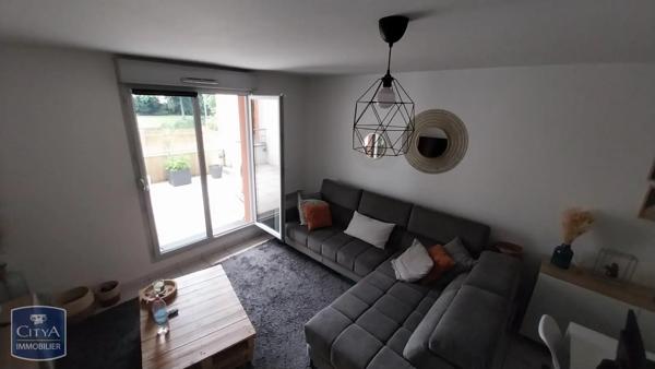 Appartement à louer 2 pièces 46.75m² Douai (59500)