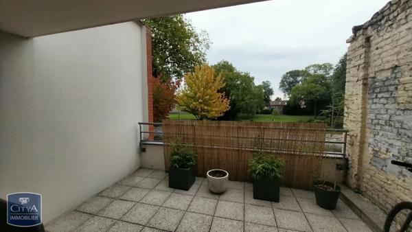 Appartement à louer 2 pièces 46.75m² Douai (59500)