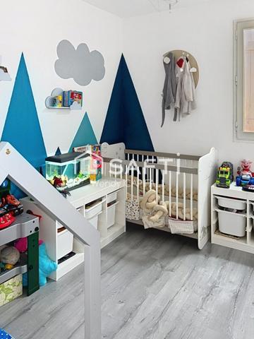 Coup de cœur ! T3 avec terrasse, climatisation et parking privatif à deux pas de la mer !