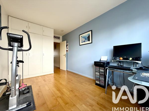 Appartement à vendre 4 pièces 89 m² Courbevoie